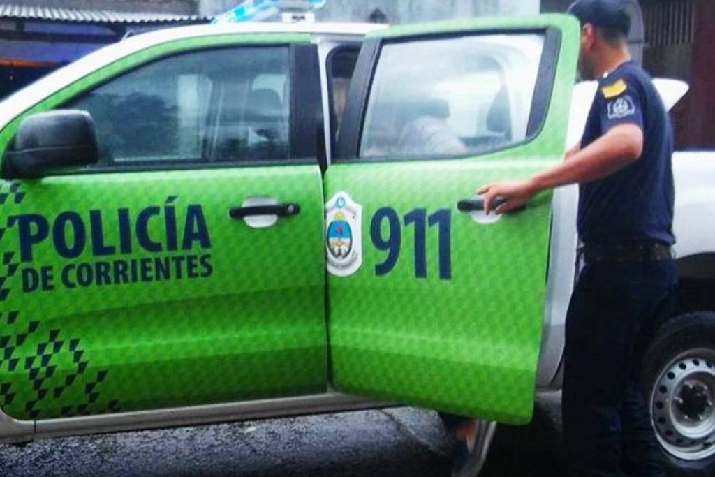 Acusan a un policía de Corrientes de exhibicionista