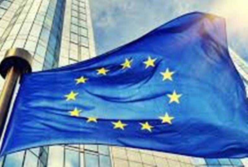 La Unión Europea planea una regulación más estricta para limitar el poder a las grandes empresas tecnológicas