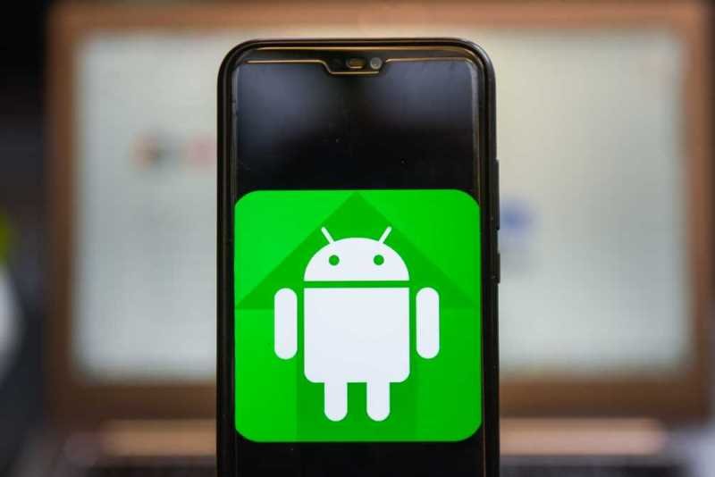 Android 12 Alerta a usuarios si los están espiando a través de la cámara o micrófono