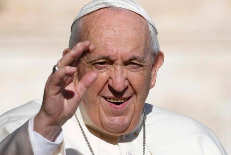 Papa Francisco dijo cuál es la clave para sanar su rodilla un buen trago de tequila